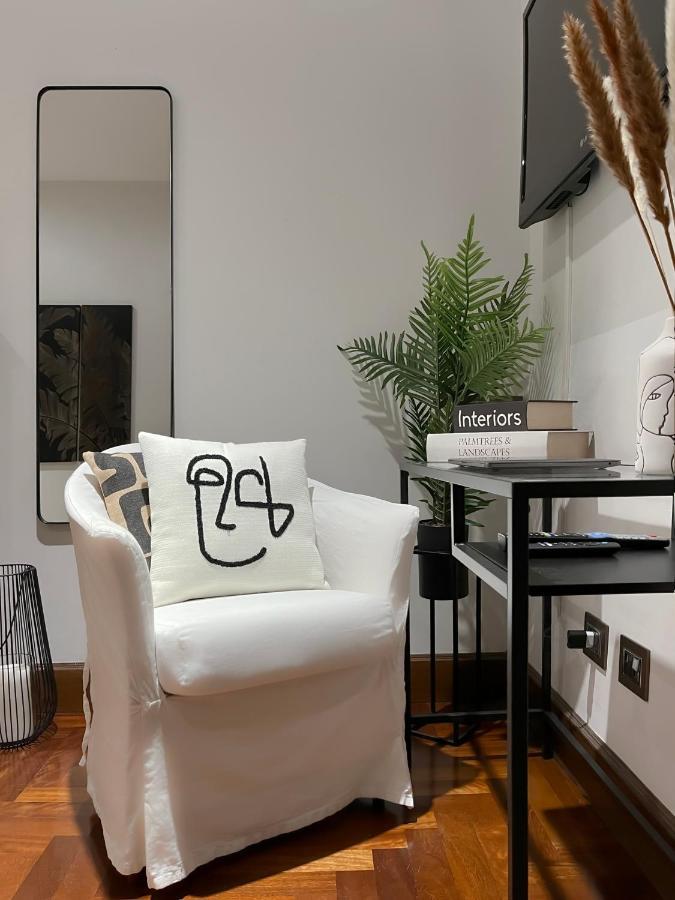 Maison Caesar - Exclusive Apartment 115 M2 Rome Bagian luar foto